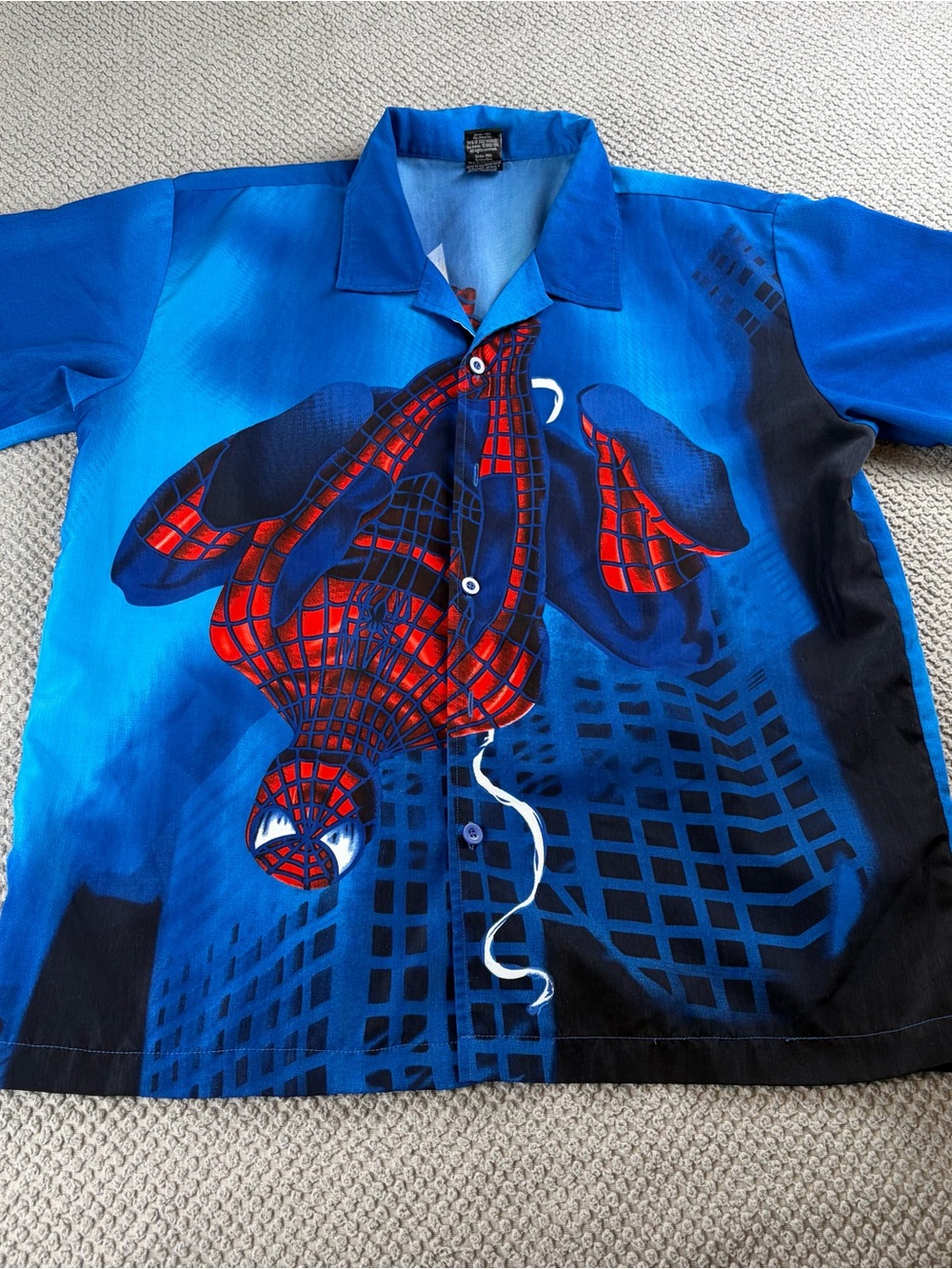 Spiderman 2002 Blue Short-Sleeve Button-Down with Red Graphic
